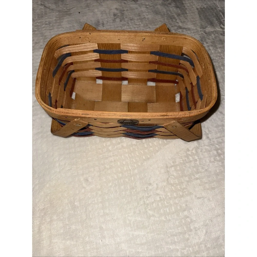 Peterboro sweatbrier basket